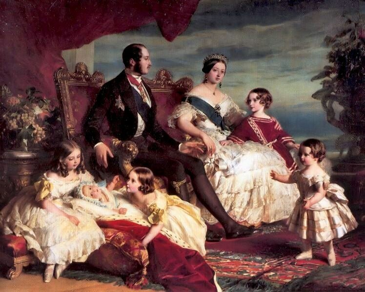 Картина «Семья Королевы Виктории» 1846 года. Художник Франц Ксавьер Винтерхальтер. Рядом с Королевой принц Альберт и пятеро их детей.  