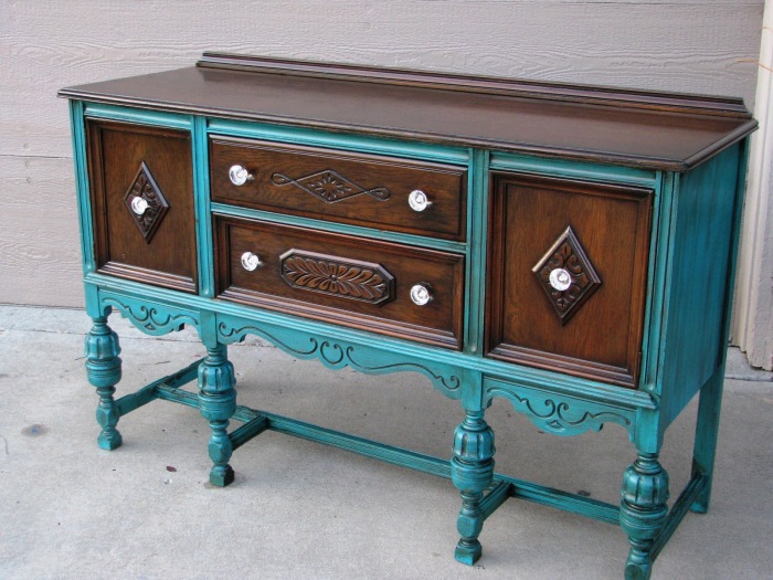 Преображение старой мебели в стильный предмет интерьера: советы и идеи