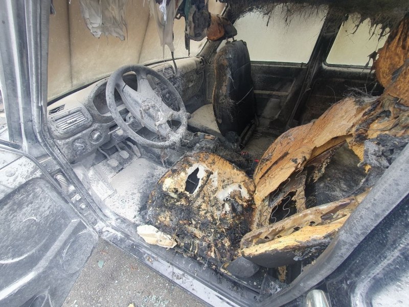 В Челябинской области мужчина расстрелял и поджёг чужой автомобиль
