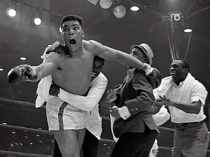 Clay’s Handlers Held Him Back After He Beat Liston And Was Announced As The New Heavyweight Champion Of The World