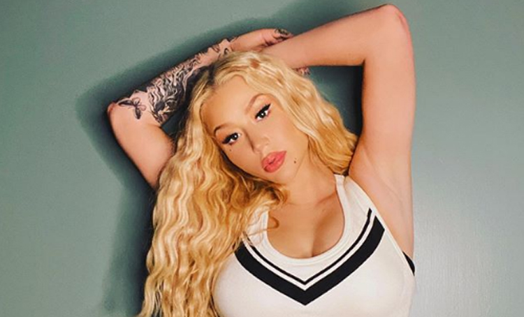 СМИ: Игги Азалия впервые стала мамой