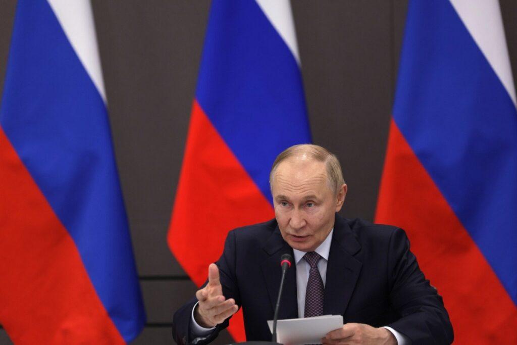 Путин провел кадровые назначения в Совбезе и Минобороны