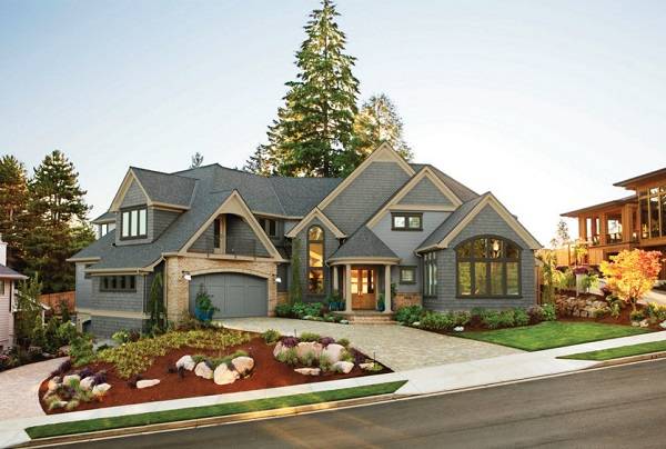 Фото частного дома в красивом сине-зеленом цвете