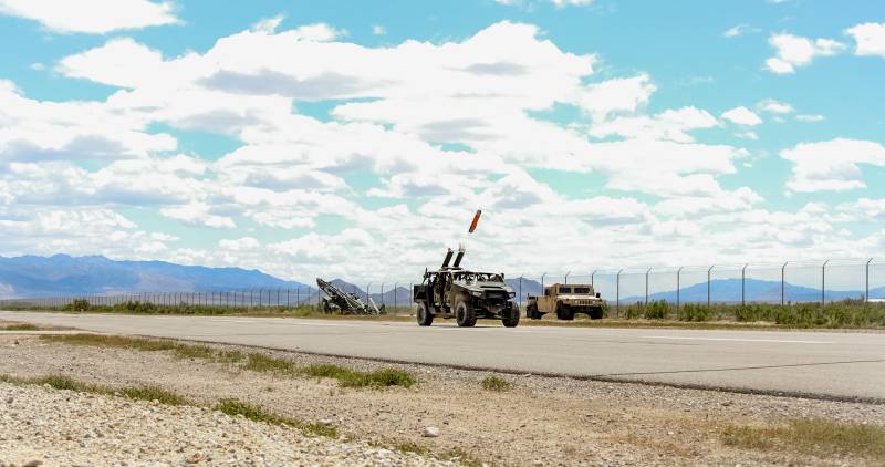 Беспилотники с колес. В США отрабатывают запуск БЛА с автомобилей оружие