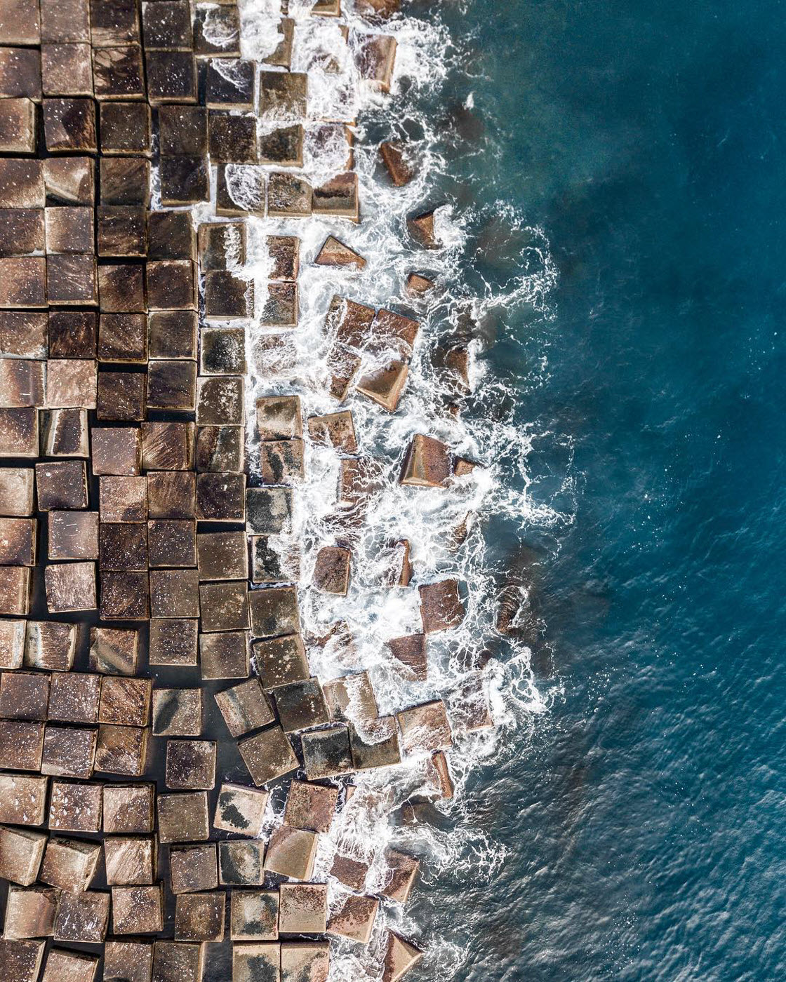 Потрясающие кадры, снятые при помощи дронов Потрясающие кадры, снятые при помощи дронов жизнь