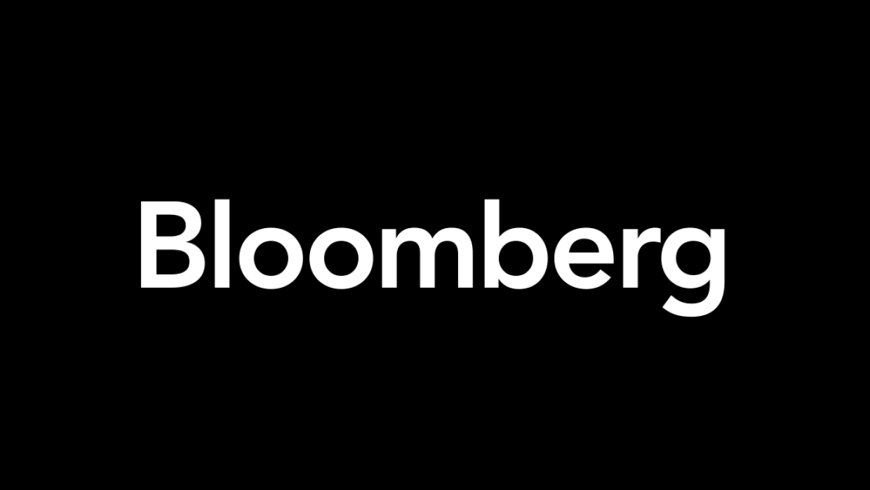Журналисты Bloomberg откровенно спекулировали на теме смерти главы МЧС Зиничева Журналисты Bloomberg откровенно спекулировали на теме смерти главы МЧС Зиничева Политика