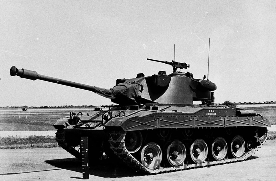 ​Одно из детищ «Совета Стиллвела» — Light Tank T37. Эта машина позже эволюционировала в Light Tank M41 - Финиш со знаком вопроса | Warspot.ru