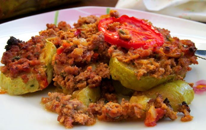 Турецкая мусака с кабачками 