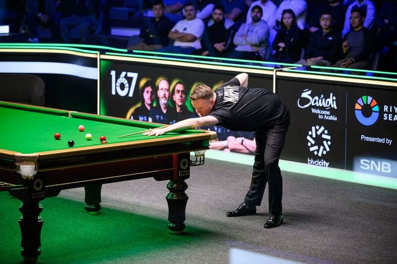 Шон Мерфи разгромил Ронни О'Салливана со счетом 4-0 во втором раунде Чемпионата Эр-Рияда по снукеру 2025 (фото: WST)