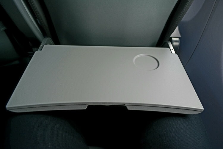 12 вещей, которые не рекомендуют делать в самолете 12 вещей, которые не рекомендуют делать в самолете авиатур,поездка