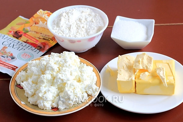 Ингредиенты для печенья «Ушки» из творога