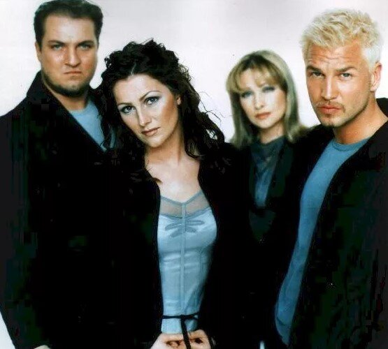 Линн Берггрен главная вокалистка известной группы Ace of base, которая, возможно, является наиболее известной музыкальной группой Швеции после Аббы.-11