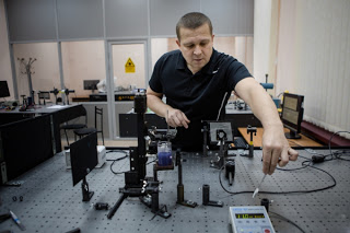 В России создан мультиволновой сверхточный лазер