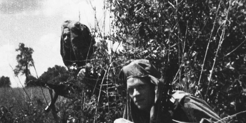 Подвиг советских разведчиков: рукопашная схватка в финской траншее Подвиг советских разведчиков: рукопашная схватка в финской траншее