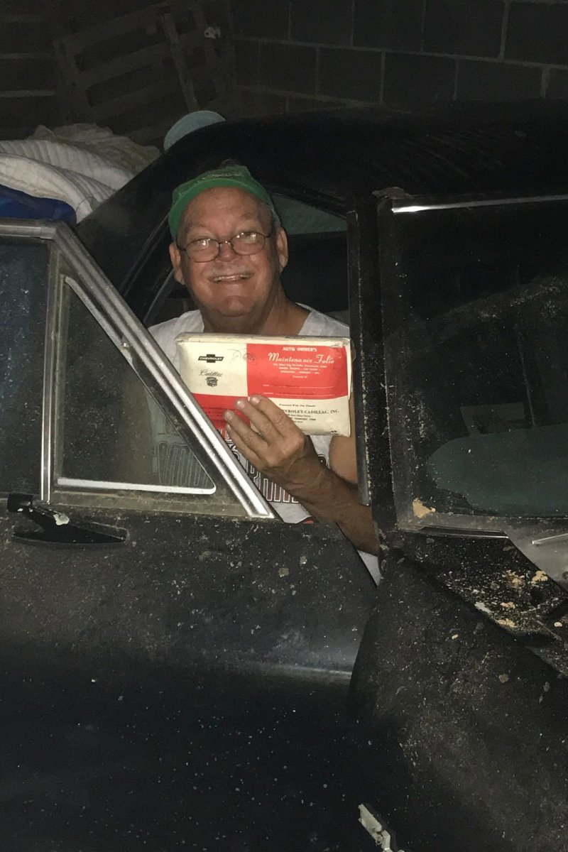 Мечта детства провела 30 лет в гараже и все-таки оказалась в нужных руках Мечта детства провела 30 лет в гараже и все-таки оказалась в нужных руках