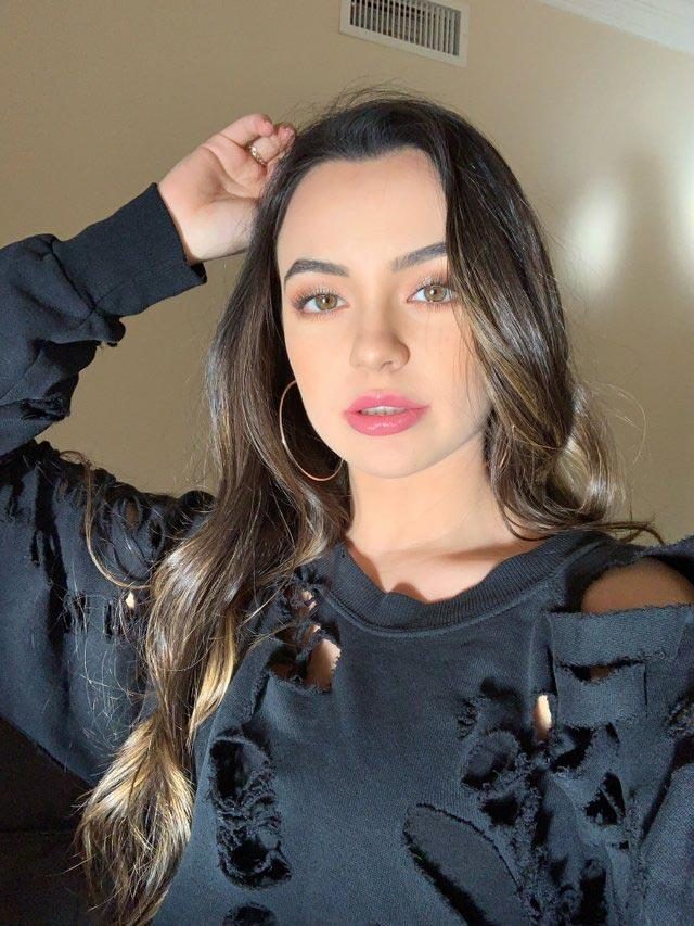 30 офигительных красоток, которые завораживают своей естественной красотой 30 офигительных красоток, которые завораживают своей естественной красотой