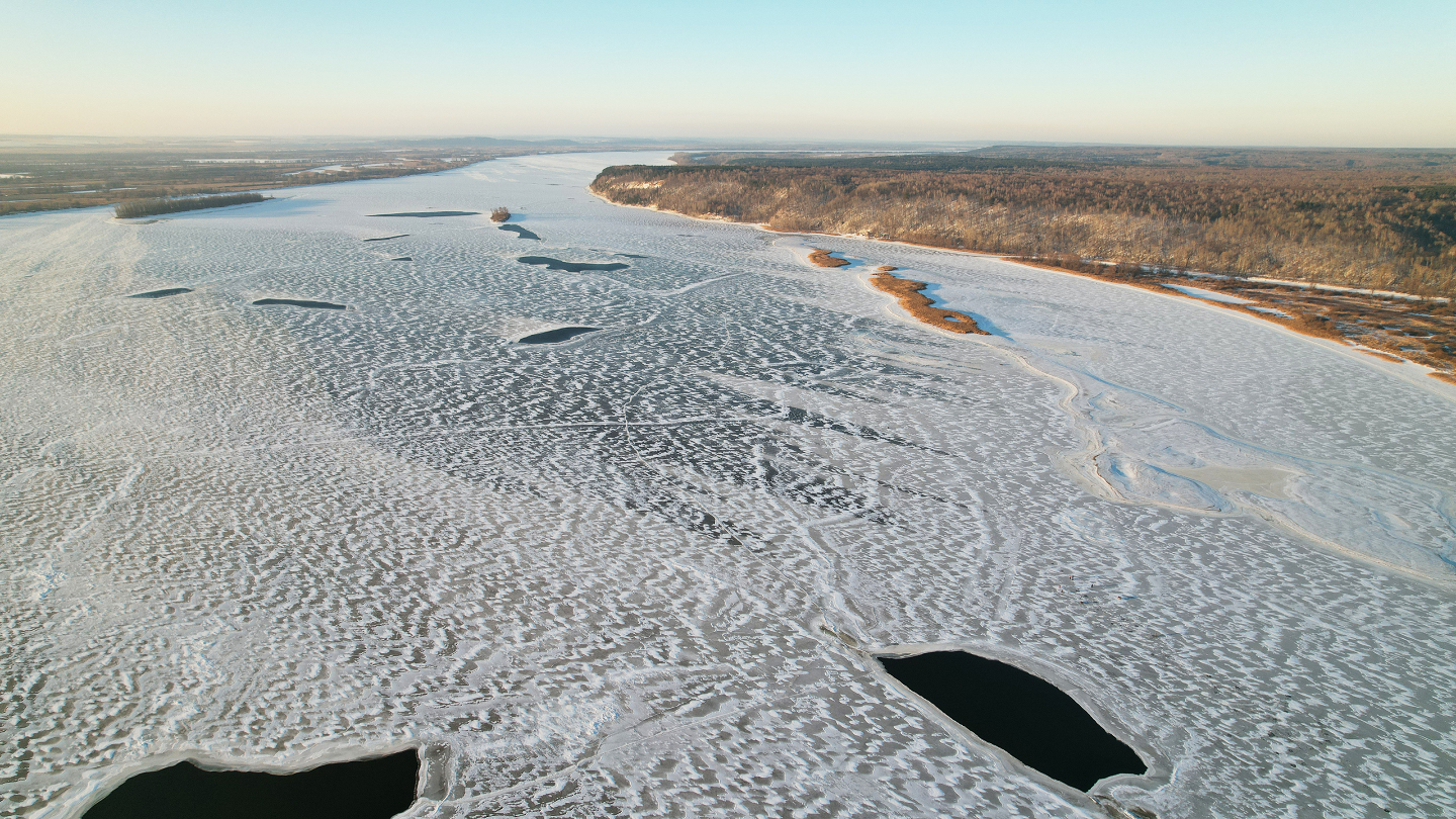 река Кама зимой