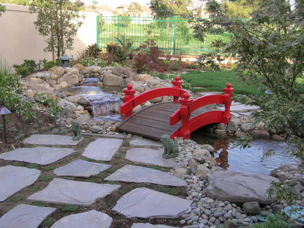 декоративный садовый мостик
