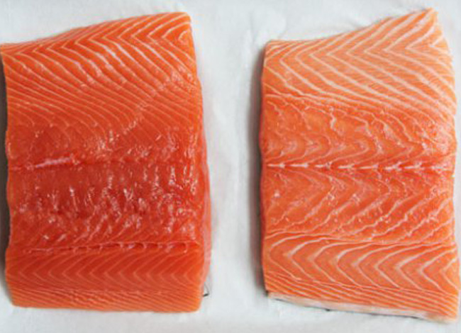 Вот 2 куска лосося. Какой бы выбрали вы? А вот как их выбирать правильно!