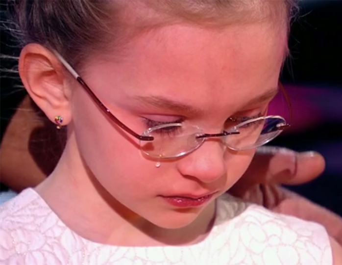 Судьи «Минуты славы» довели до слез 8-летнюю девочку