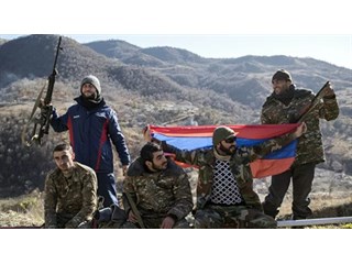 "Захватить рубежи". В споре между Арменией и Азербайджаном — новый игрок