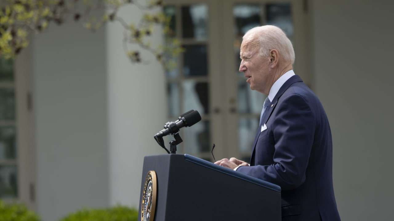 Американский конгресс обвинил Байдена в запредельных ценах на топливо