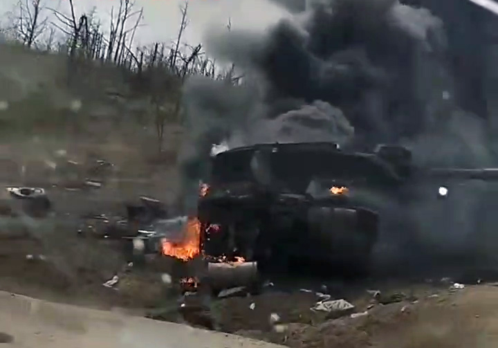 ПОСЛЕДНЕЕ СЛОВО СКАЖУТ СУПЕРБОМБЫ: ЛОНДОН ПРОГНОЗИРУЕТ КОНЕЦ СВО ЧЕРЕЗ ТРИ НЕДЕЛИ г,Москва [1405113],респ,Крым [1434425],россия,украина