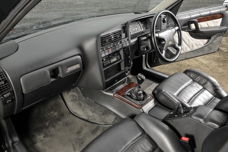 Opel-Lotus Omega 1990-1992 — Супер-седан, разозливший Правительство Opel-Lotus Omega 1990-1992 — Супер-седан, разозливший Правительство авто и мото