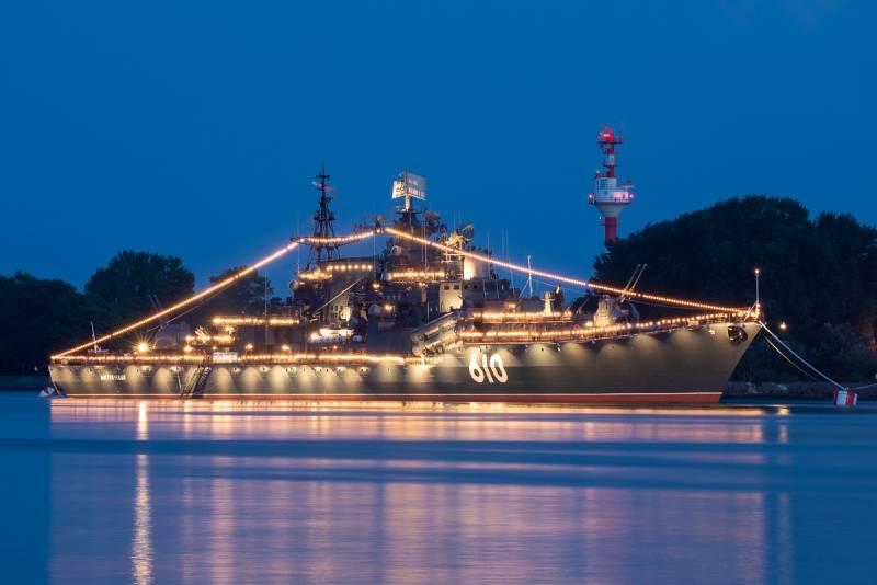 28 июля – День Военно-морского флота России 28 июля – День Военно-морского флота России вмф