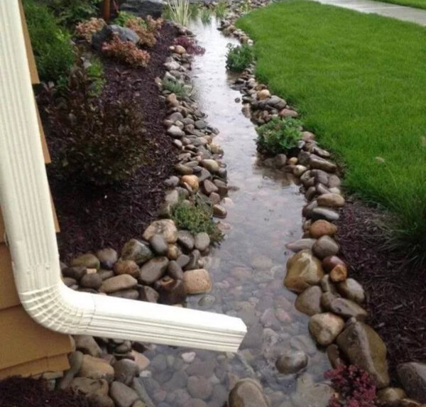 Зачем класть камни под водосток? Зачем класть камни под водосток? советы