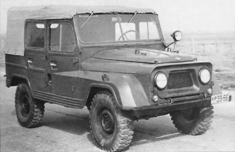 «Надежность опытных образцов низкая»: УАЗ-469 пробивает дорогу в серию оружие