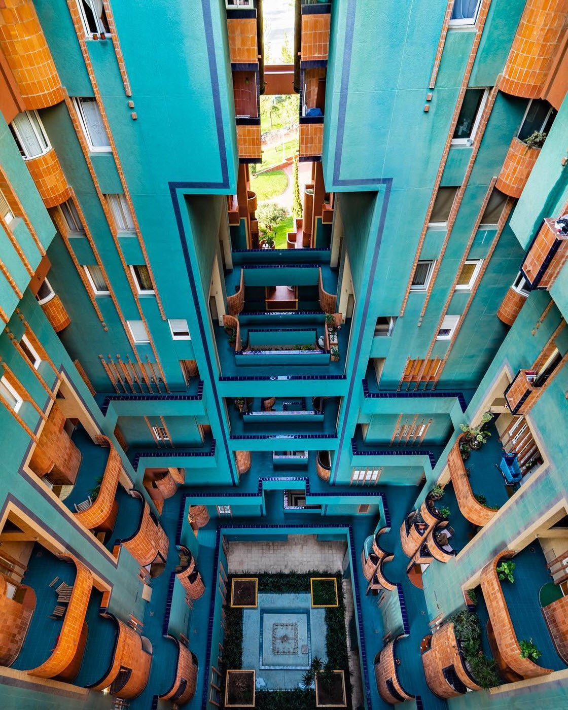 Потрясающие кадры, снятые при помощи дронов Потрясающие кадры, снятые при помощи дронов жизнь