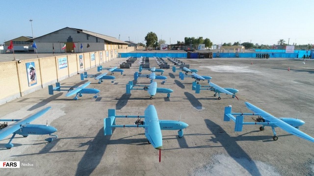 Иран выпускает очень опасные дроны-камикадзе, в том числе бьющие на 2000 км оружие