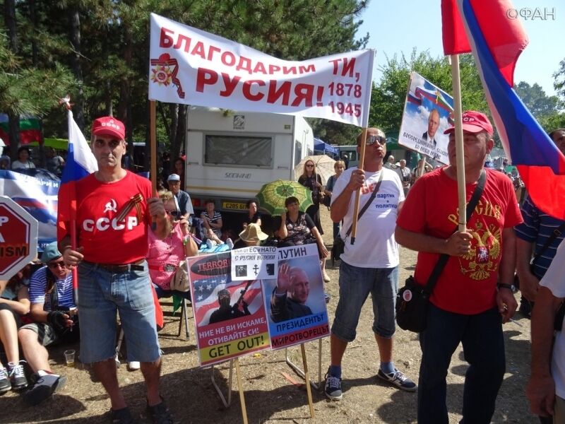 Глава района в Софии планирует снести братскую могилу советских солдат. Колонка Владимира Тулина