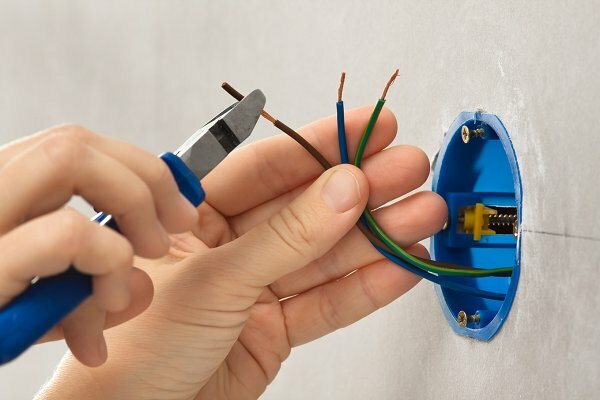Как выбрать правильную розетку для квартиры и для дачи? Как выбрать правильную розетку для квартиры и для дачи? сделай сам,советы