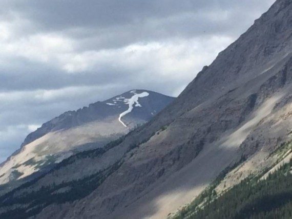 Тут происходит нечто непонятное... Тут происходит нечто непонятное...