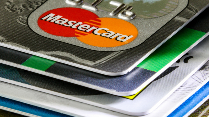 Росстат проговорился: Реальные цифры зарплат в России – "настоящий позор"