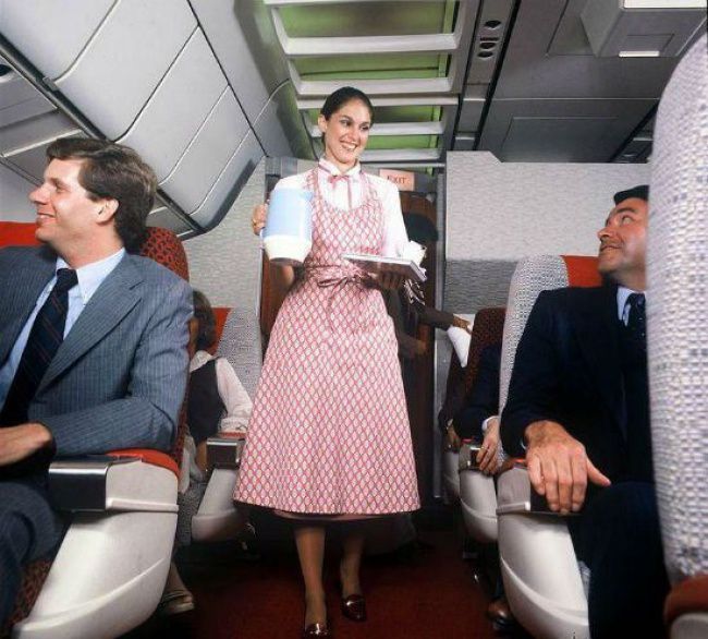 Стюардесса, самолет, форма