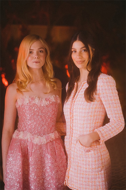 Марго Робби, Камила Морроне, Марион Котийяр на вечеринке Chanel в Каннах Марго Робби, Камила Морроне, Марион Котийяр на вечеринке Chanel в Каннах Красная дорожка