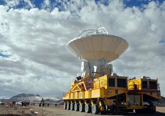 Чудеса погрузки и грузоперевозок: человек-муравей и его сила Чудеса погрузки и грузоперевозок: человек-муравей и его сила