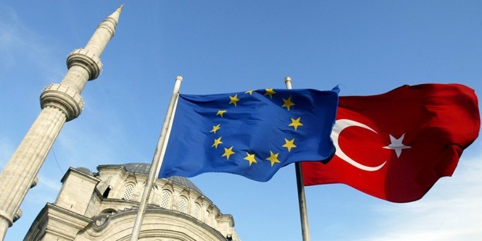 В ЕС предостерегли Турцию от пересечения краснейшей из красных линий