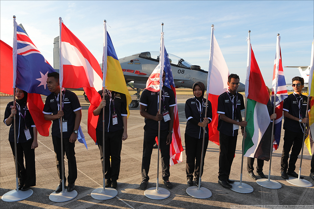 LIMA-2019  : международная выставка гражданской и военной авиации LIMA-2019