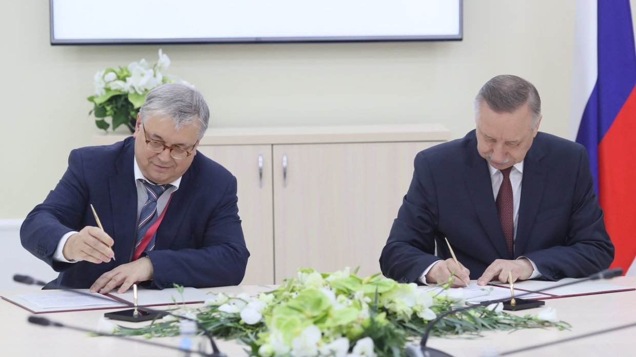 Беглов подписал с ректором ВШЭ соглашение о сотрудничестве