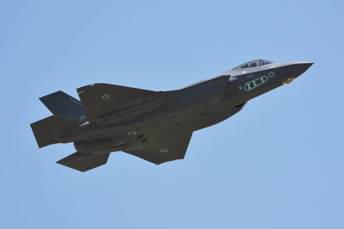 ​Первый полёт F-35I Adir defence-blog.com - Израиль хочет больше стелс-истребителей | Военно-исторический портал Warspot.ru