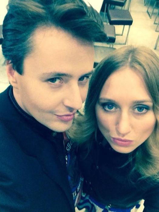 Женщины, которые предпочитают оставаться в тени славы своих знаменитых мужей Женщины, которые предпочитают оставаться в тени славы своих знаменитых мужей