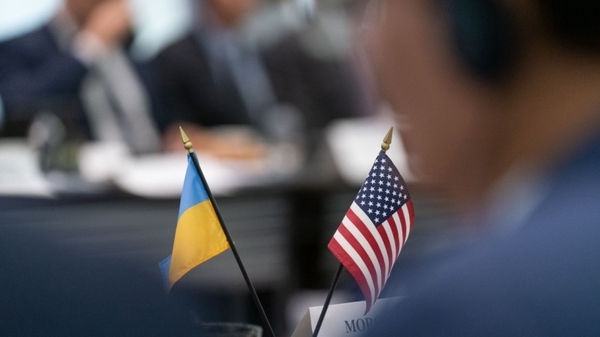 США за копейки заставили Украину говорить "по-своему"