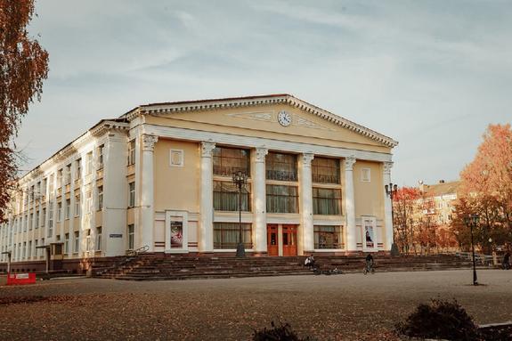 Андрей Воробьев: в Подмосковье обновят 12 домов культуры и детских школ искусств
