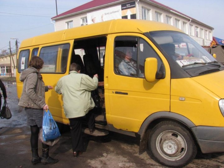 Двое парней сели в транспорт без денег на проезд и решили расплатиться кое-чем другим…