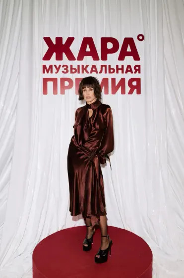 Алсу, Дима Билан, Сергей Лазарев, Полина Гагарина, Джиган, Кети Топурия и Клава Кока посетили премию 