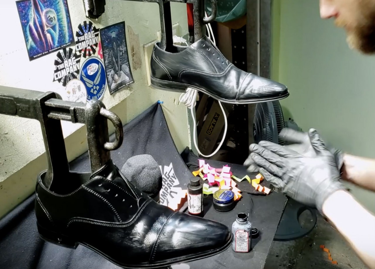 Как чистить ботинки Как чистить ботинки идеи